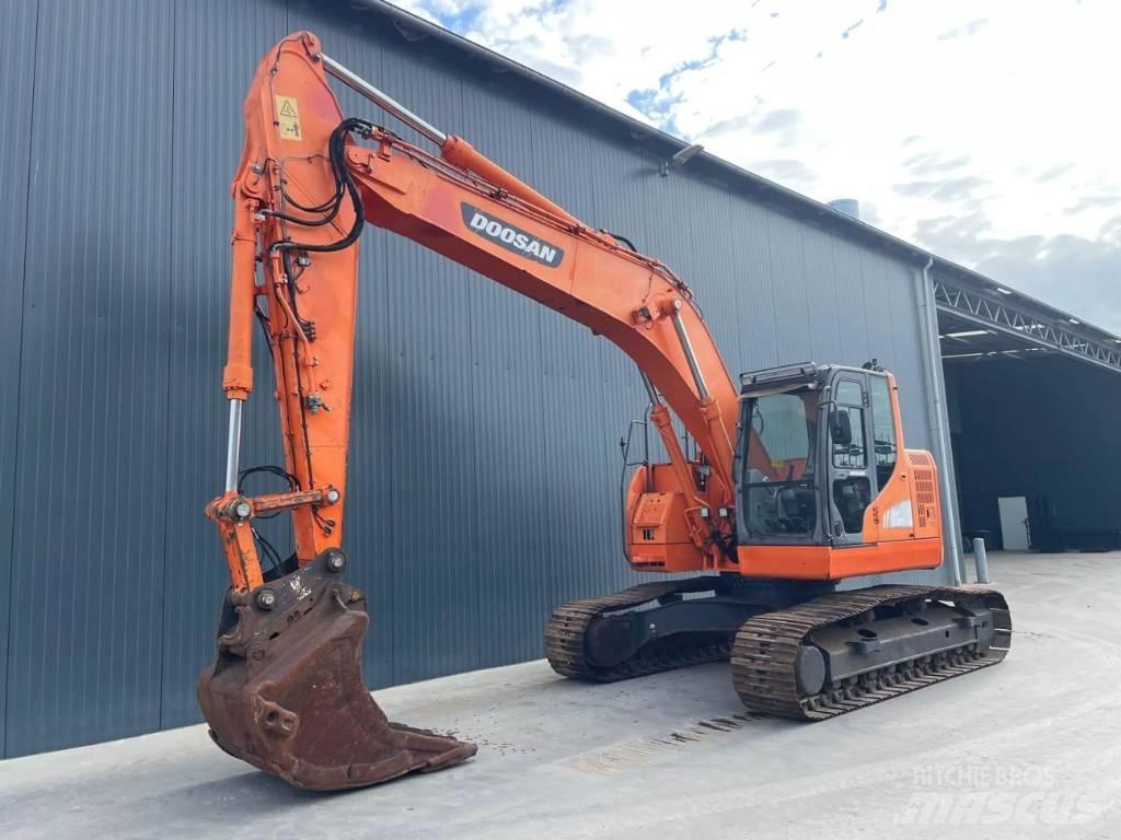 Doosan DX235LCR 대형 굴삭기 29톤 이상