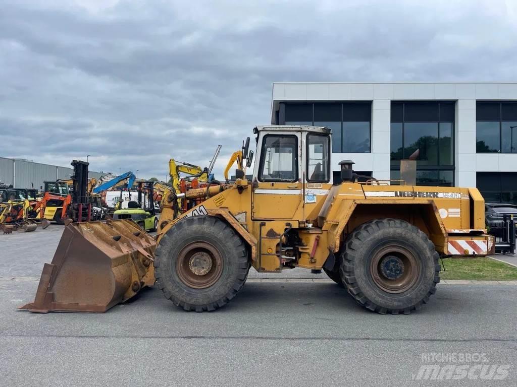 Liebherr L541  휠로우더