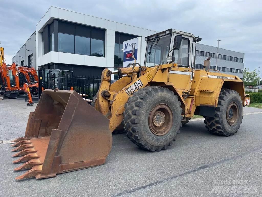 Liebherr L541  휠로우더