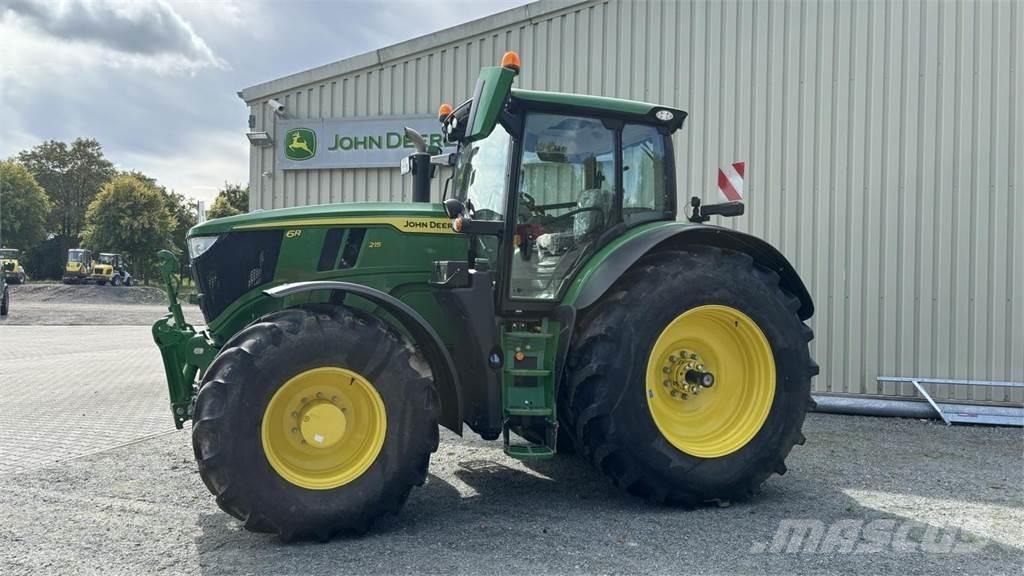 John Deere 6R215 트랙터