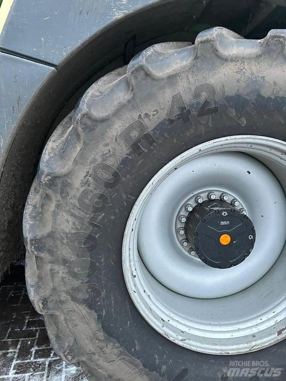 Krone Big X 630 자동 초지기계