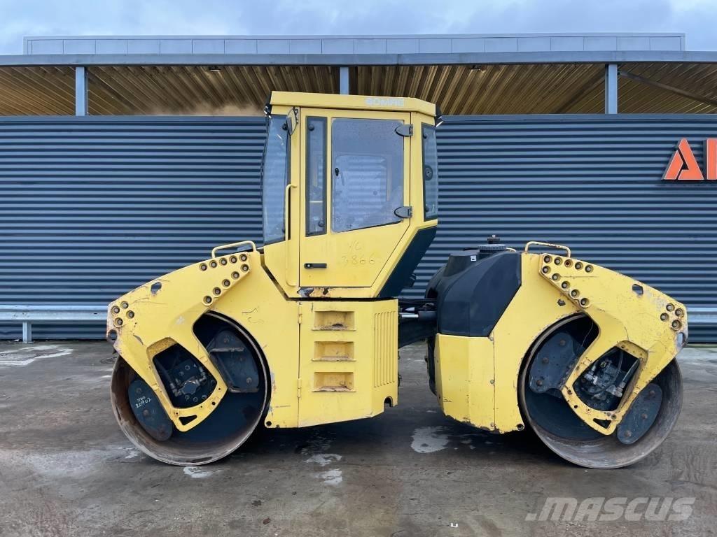 Bomag BW 161 AD-4 트윈 드럼 롤러
