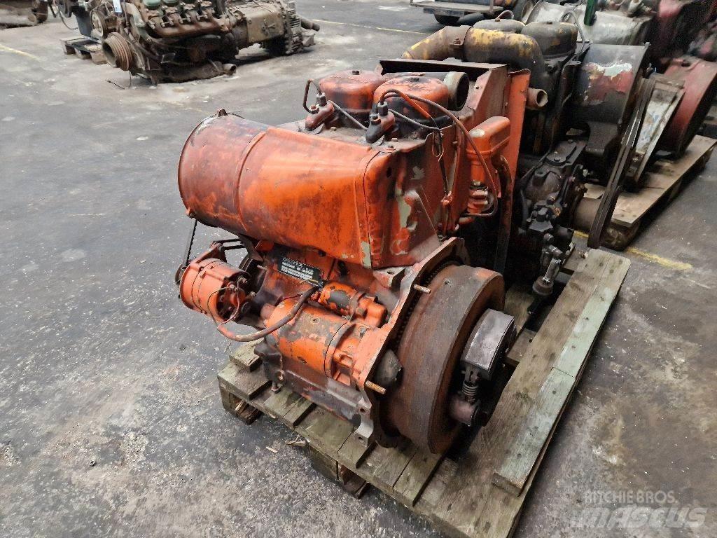 Deutz F2L912 엔진