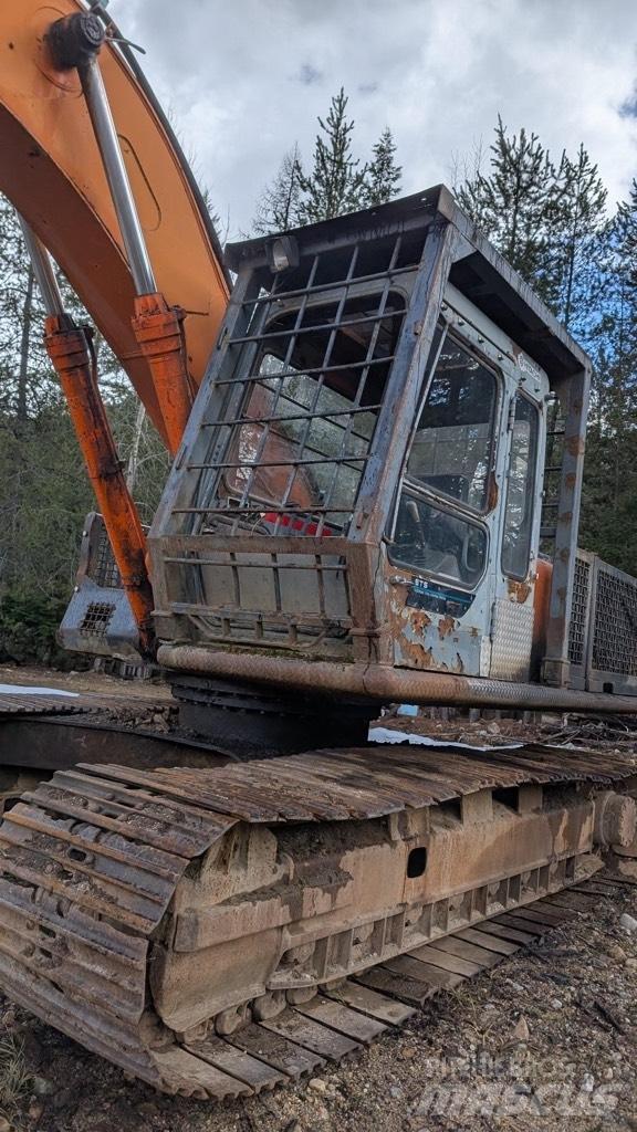 Hitachi EX 200 대형 굴삭기 29톤 이상