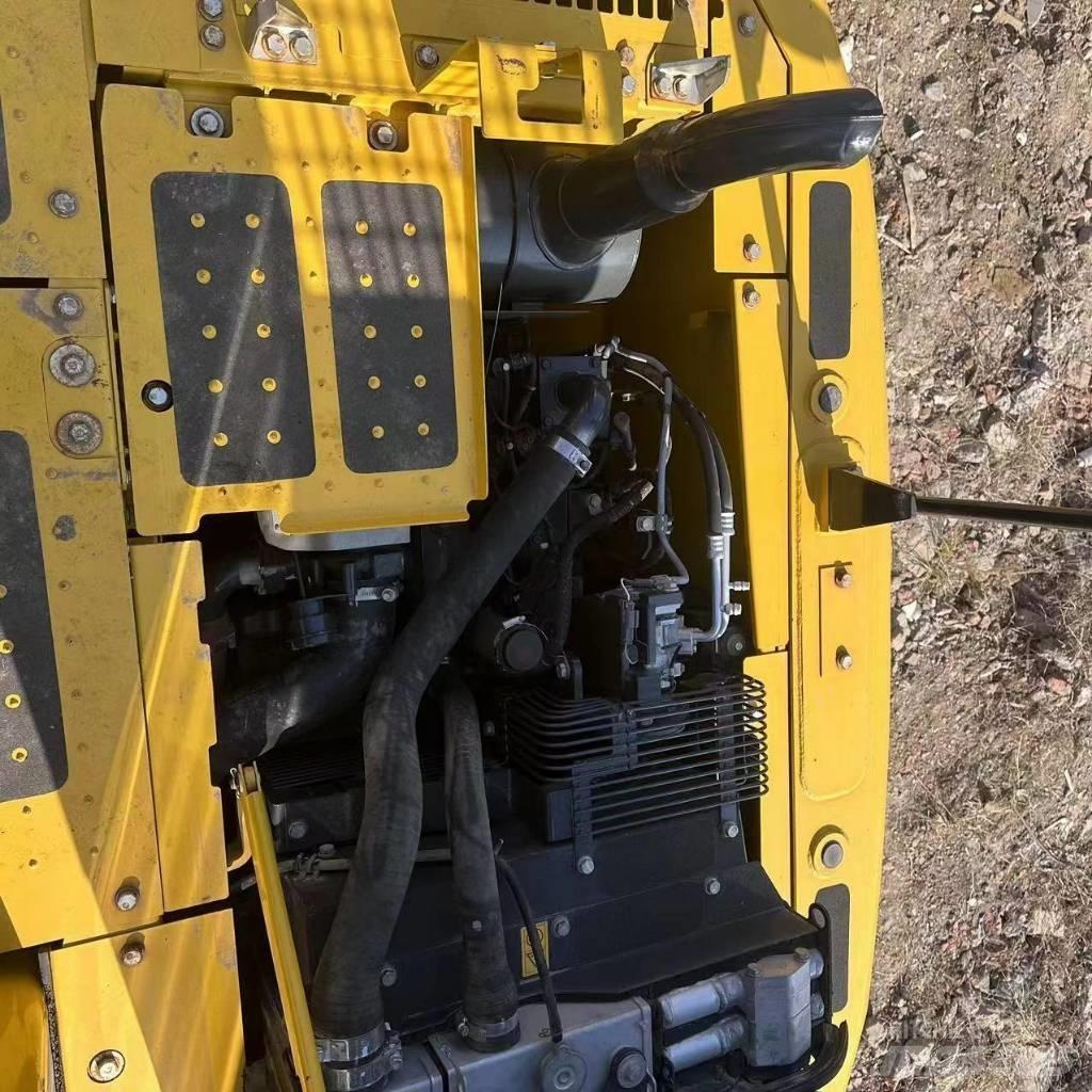 Komatsu PC110-8 대형 굴삭기 29톤 이상
