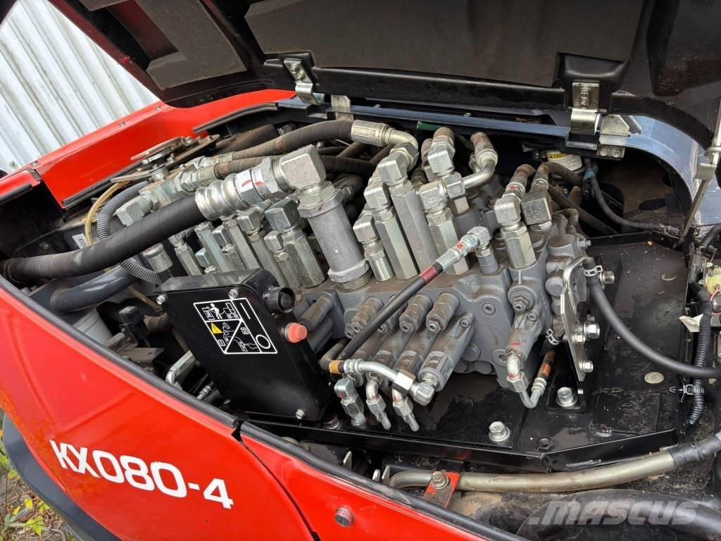 Kubota KX 080-4 중형굴삭기 7톤-28톤