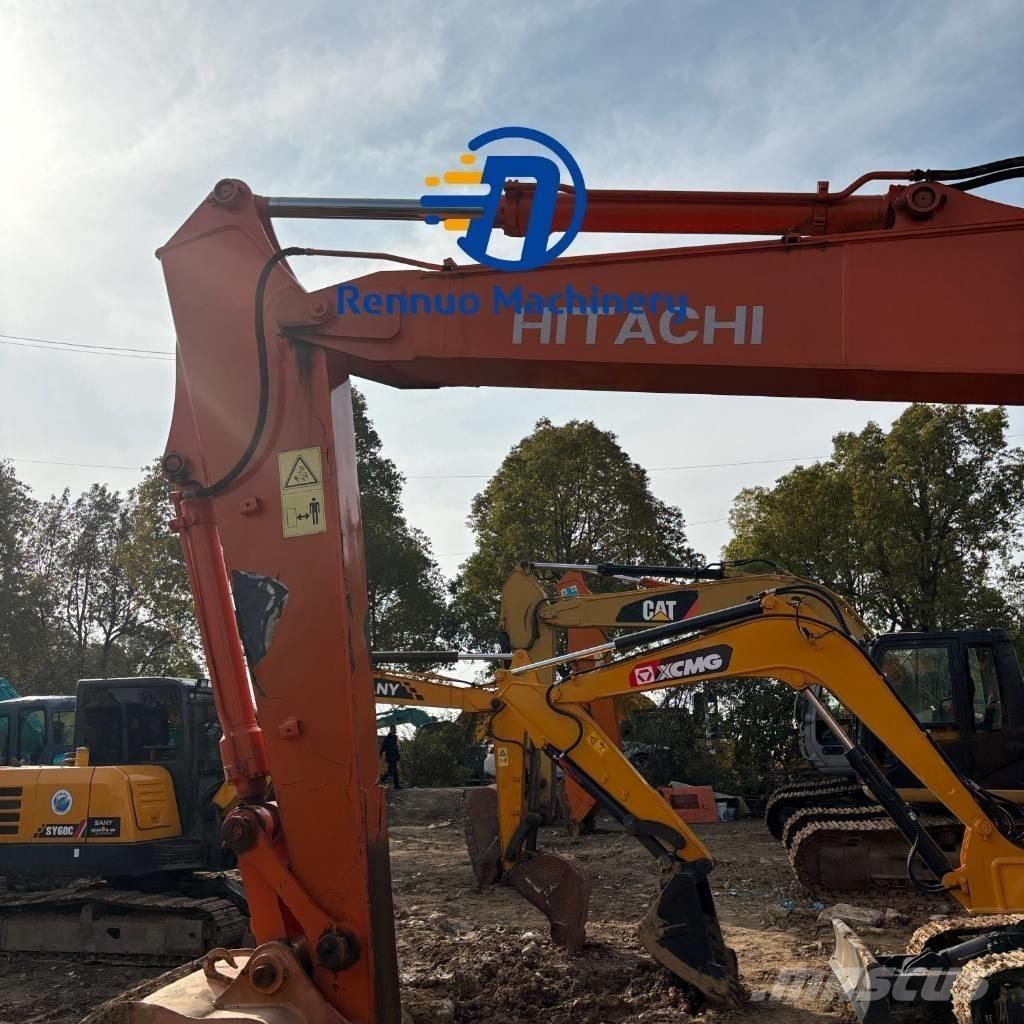 Hitachi ZX 135 US 대형 굴삭기 29톤 이상