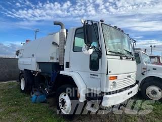 Freightliner FC 80 청소 트럭