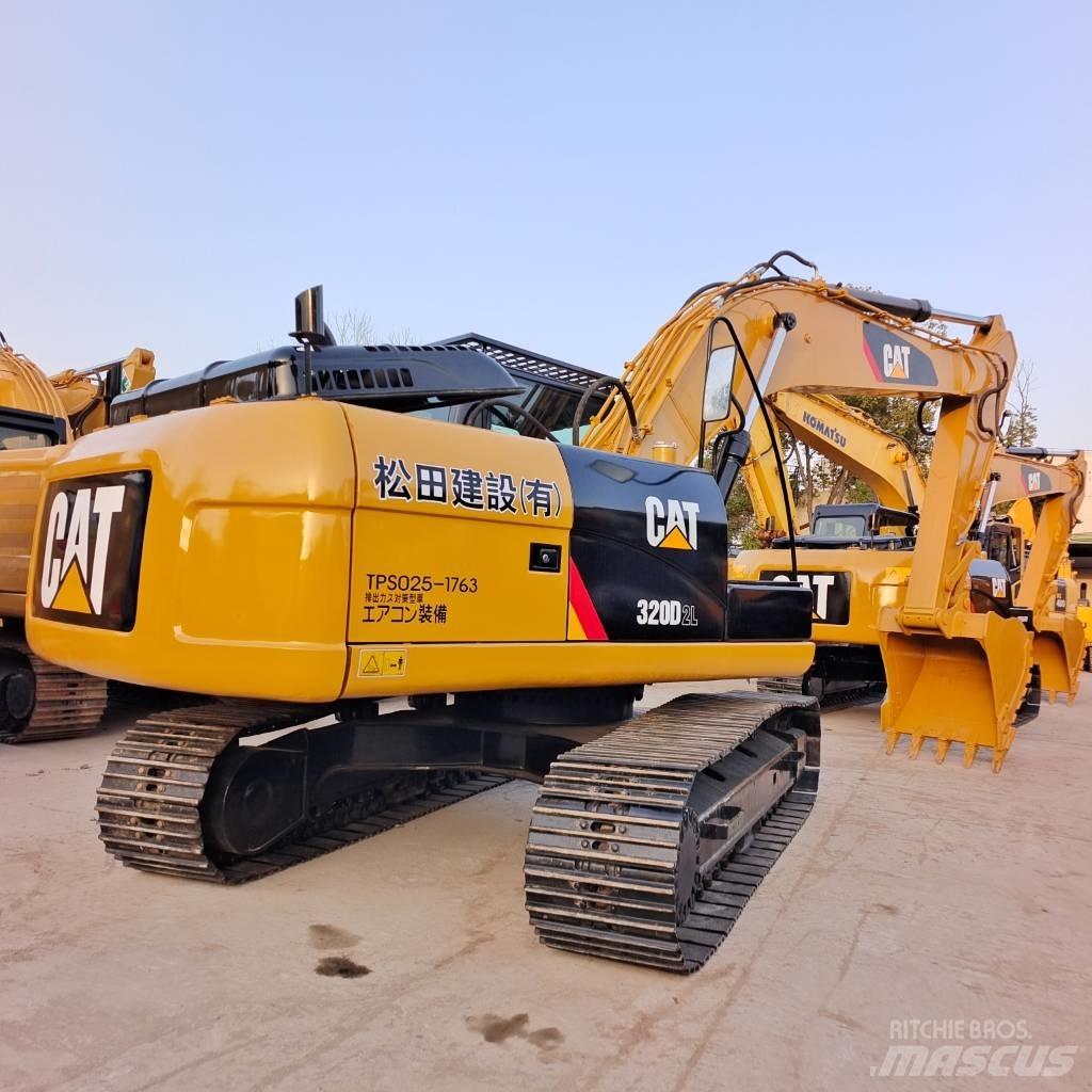 CAT 320DL 대형 굴삭기 29톤 이상