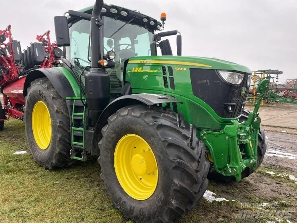John Deere 6250 R 트랙터