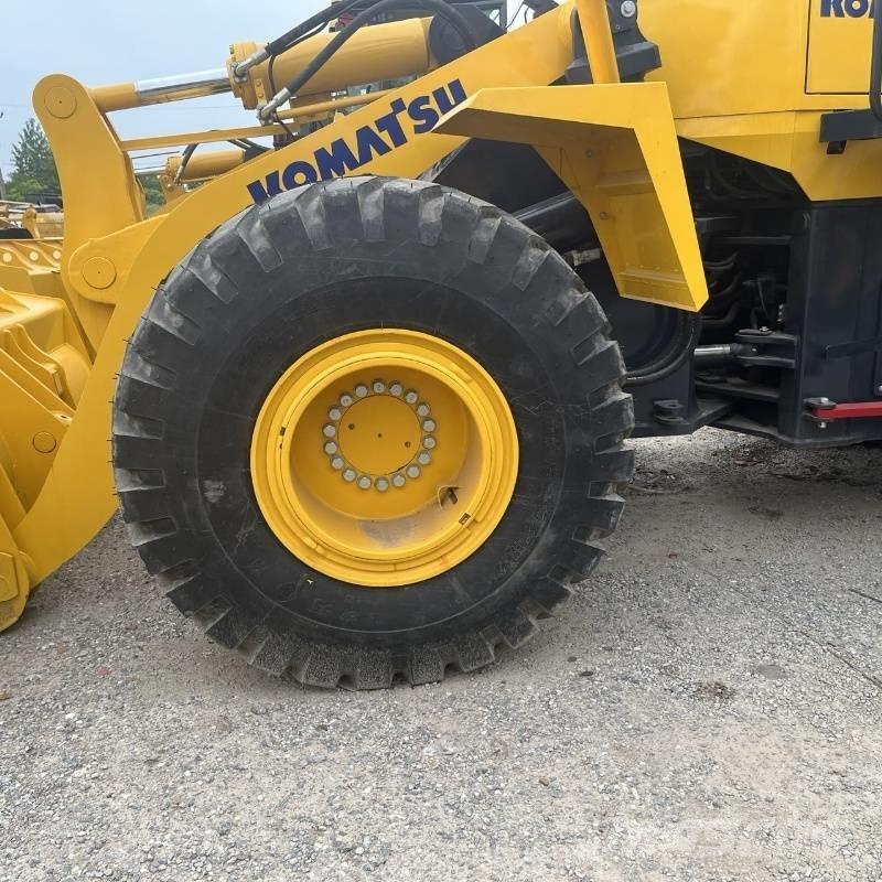 Komatsu WA 380  휠로우더