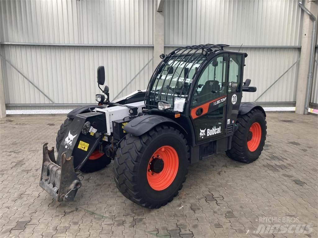 Bobcat TL 38.70 HF 농업용 텔레 핸들러