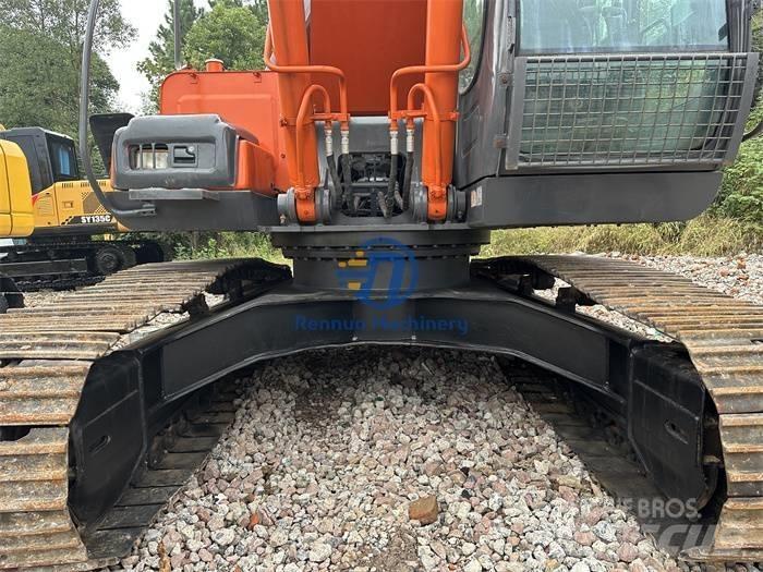 Hitachi ZX 240G 대형 굴삭기 29톤 이상
