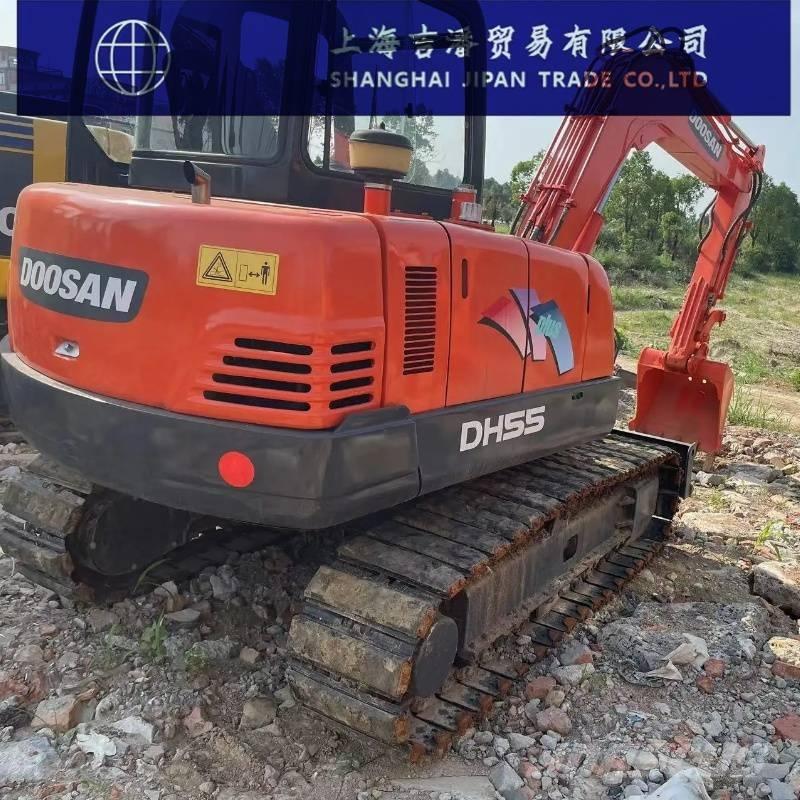 Doosan DH 55 소형 굴삭기 7톤 미만