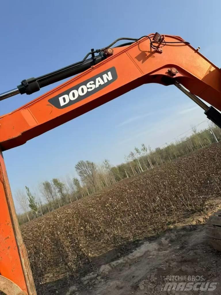 Doosan DX 75-9 C 대형 굴삭기 29톤 이상