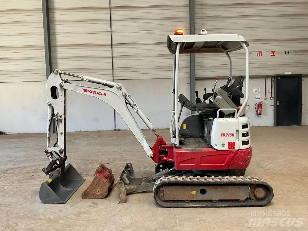 Takeuchi TB 215 R 소형 굴삭기 7톤 미만