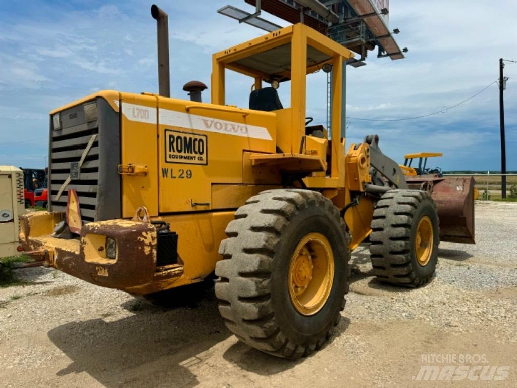 Volvo L 70 D  휠로우더
