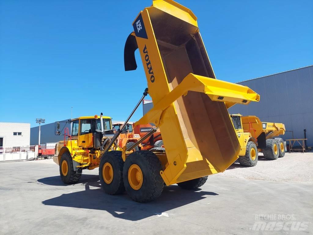 Volvo A 25 E 연결식 홀러