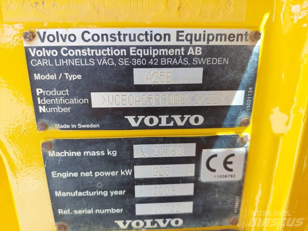 Volvo A 25 E 연결식 홀러