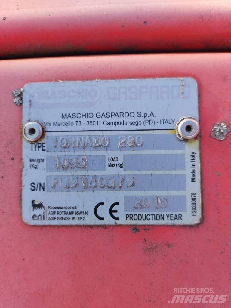 Maschio Tornado 280 목장 제초기 및 토퍼