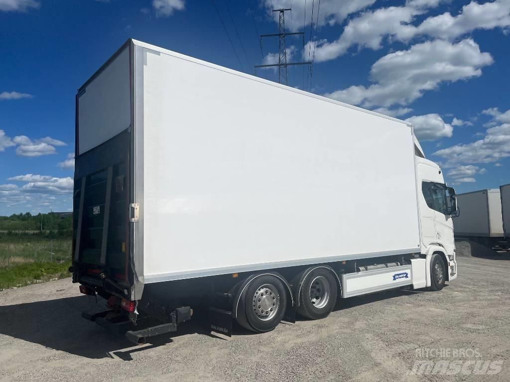 Scania R540B6X2*4NB 탑차 트럭