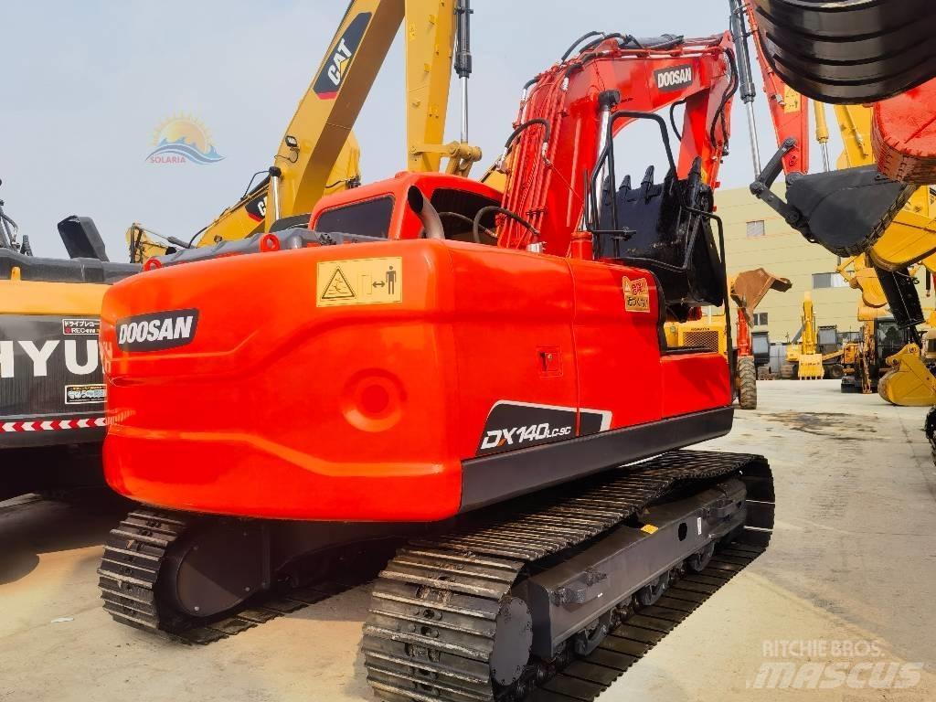 Doosan DX 140 LC 대형 굴삭기 29톤 이상
