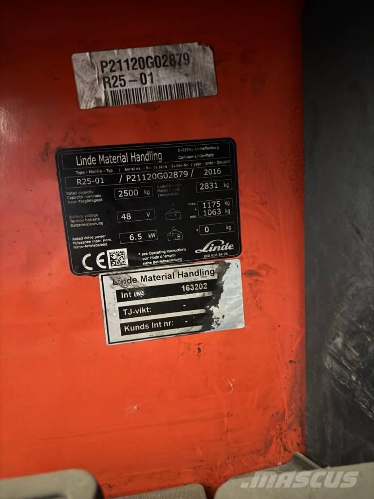 Linde R 25 리치 트럭