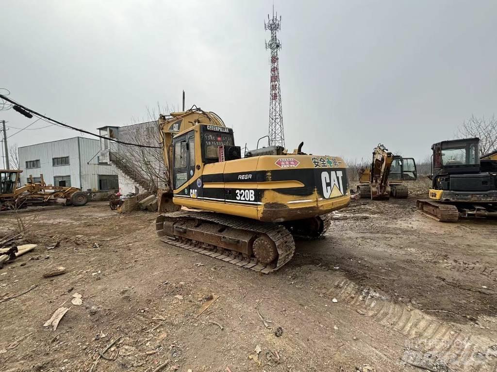 CAT 320 B L 대형 굴삭기 29톤 이상