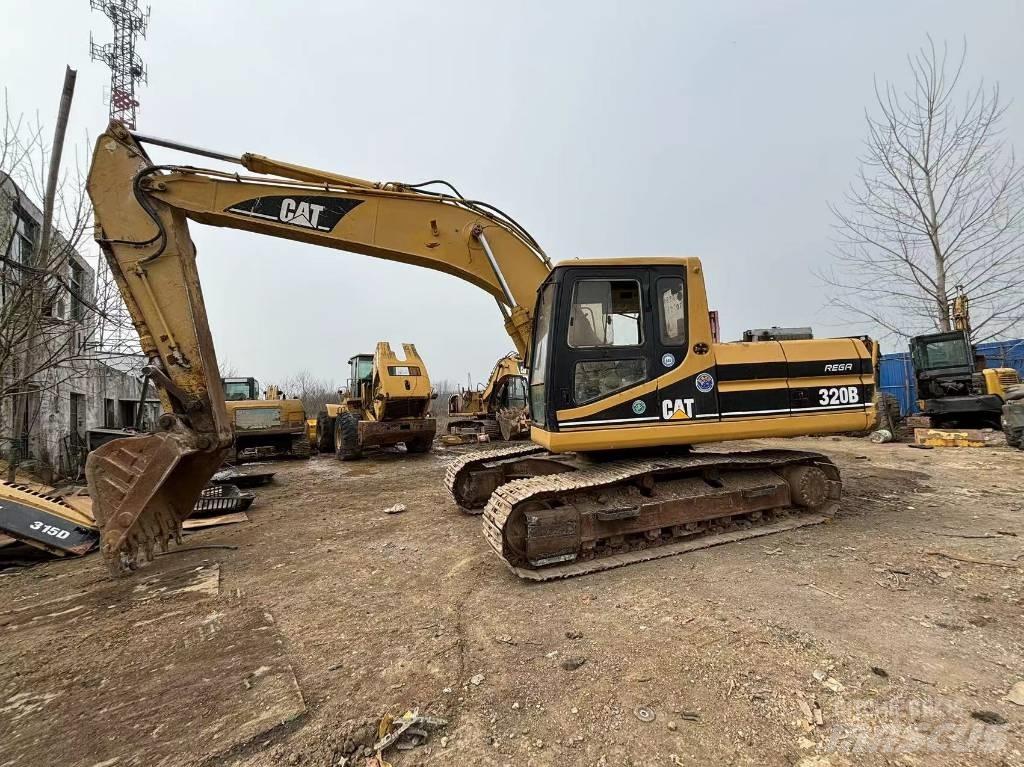 CAT 320 B L 대형 굴삭기 29톤 이상