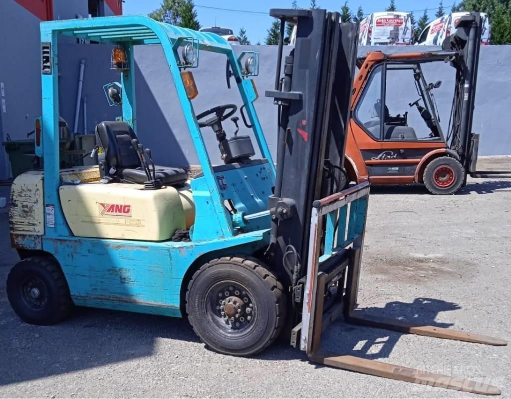 Yang FG20 LPG 지게차