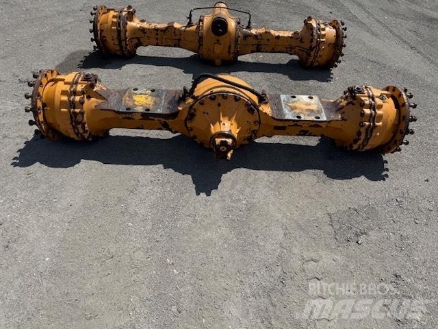 CASE 821 E AXLES 차축