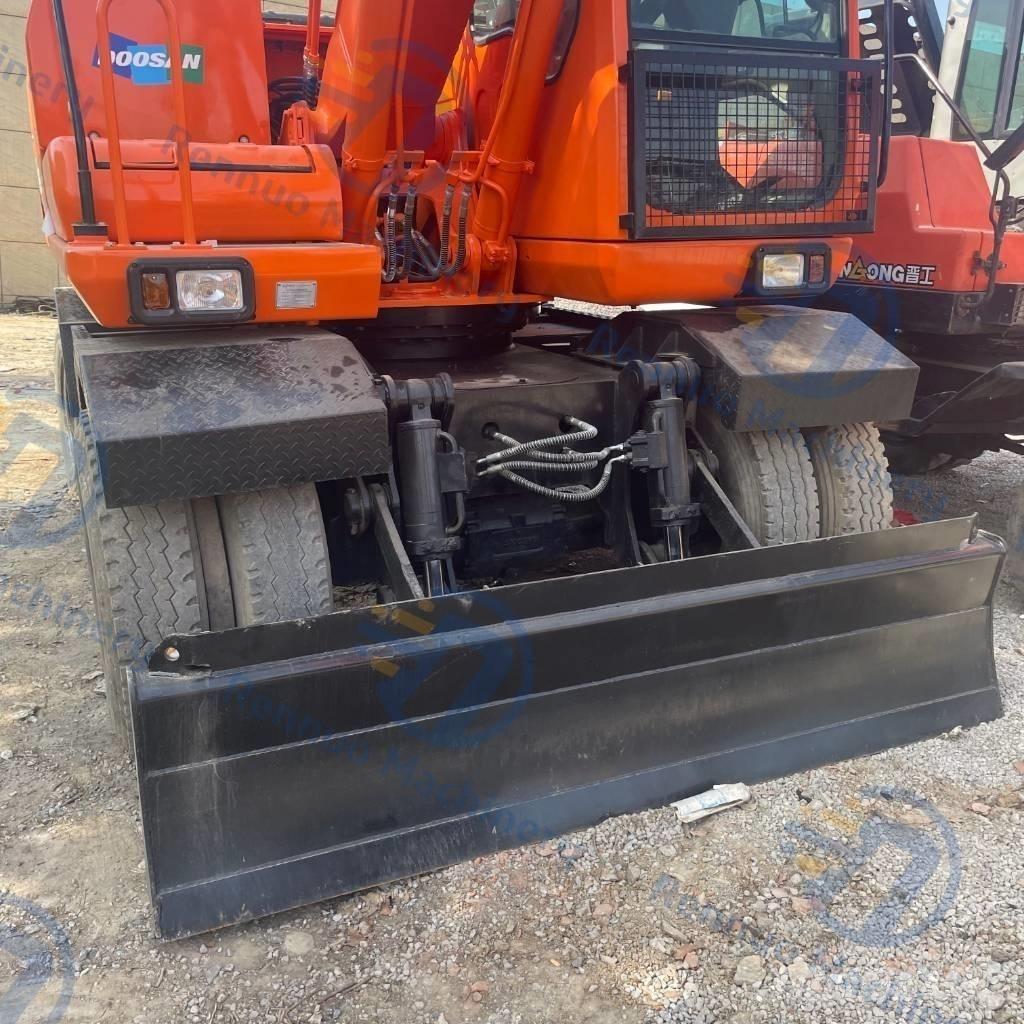 Doosan DH150W-7  휠 굴삭기
