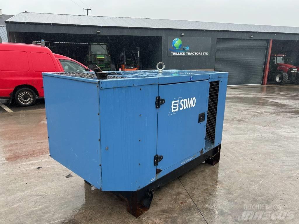 Sdmo J 44 K 디젤 발전기