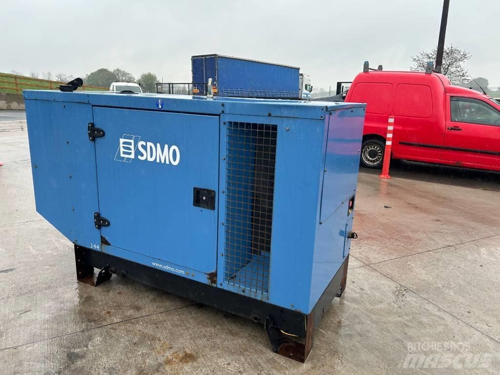 Sdmo J 44 K 디젤 발전기