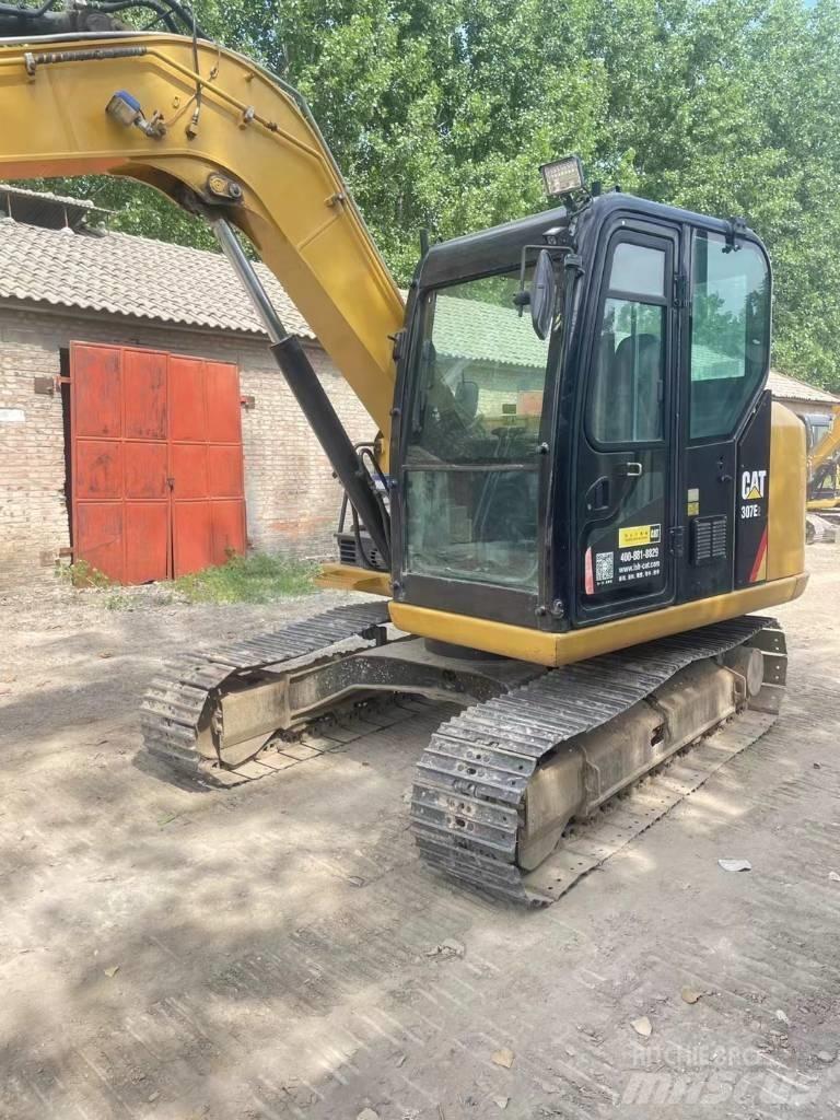 CAT 307 E2 대형 굴삭기 29톤 이상