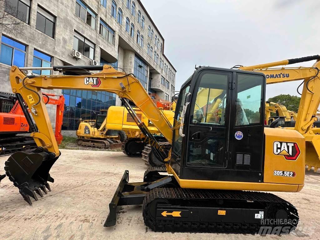 CAT 305.5E2 소형 굴삭기 7톤 미만