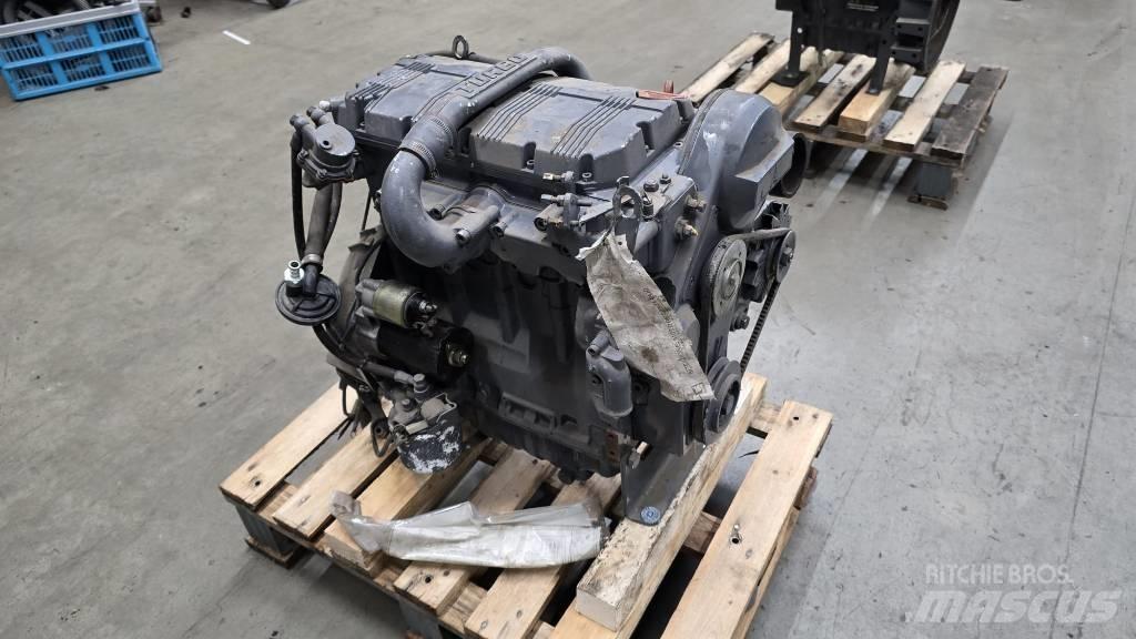 Deutz BF4M1008 엔진