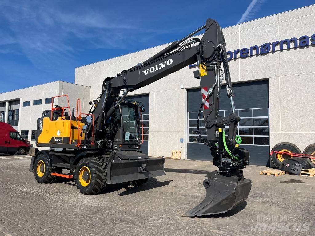 Volvo EW160E  휠 굴삭기
