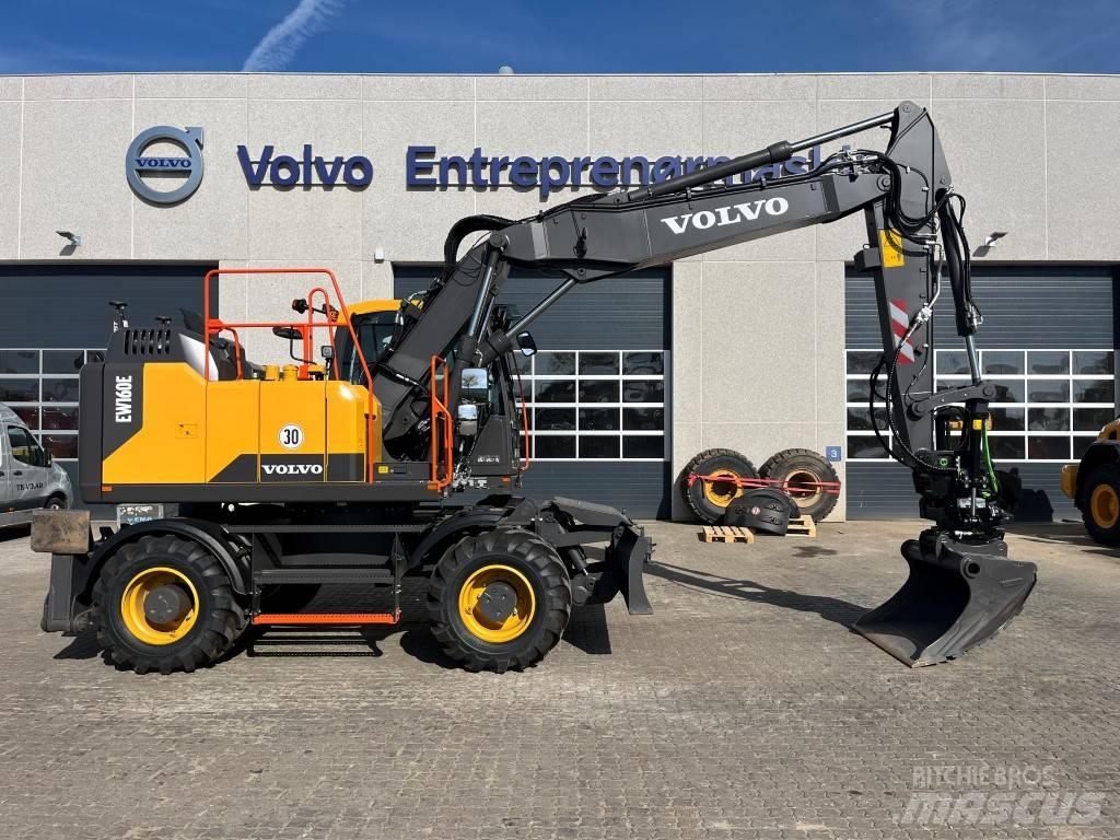 Volvo EW160E  휠 굴삭기