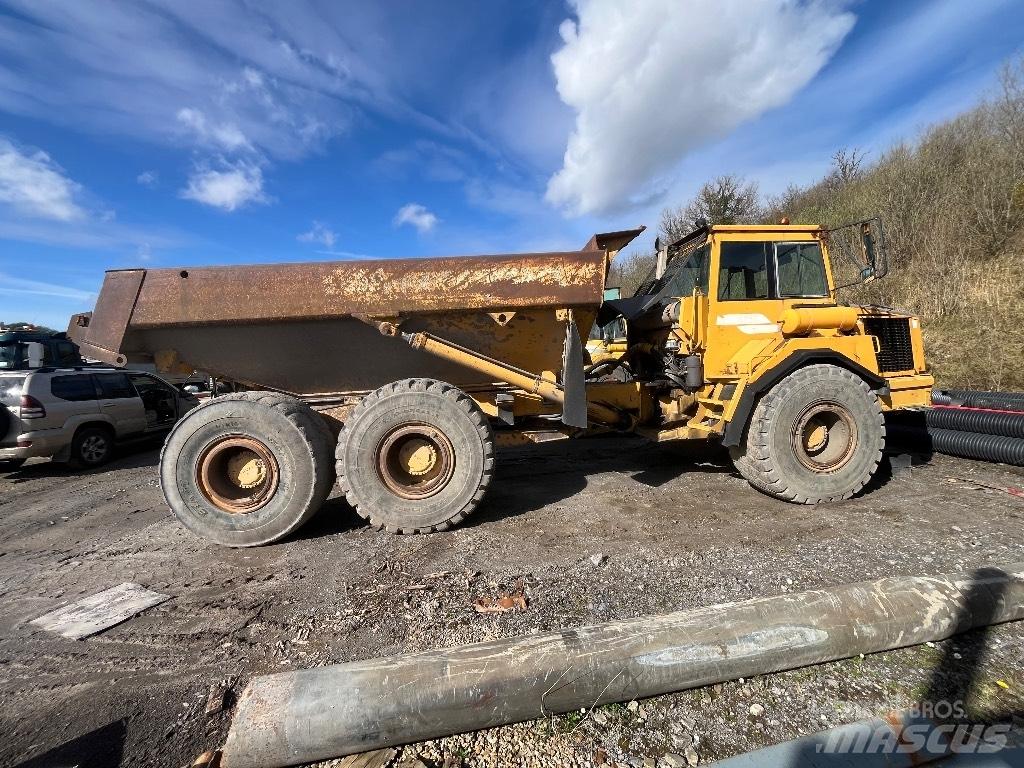 Volvo A25c 연결식 홀러