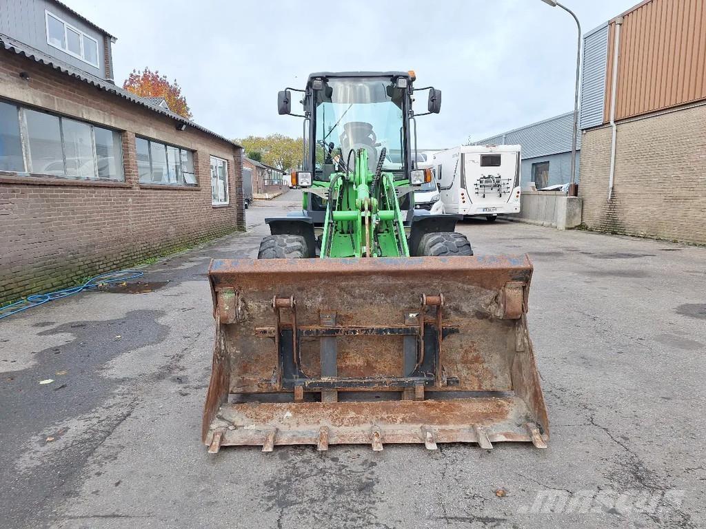 Yanmar V80  휠로우더
