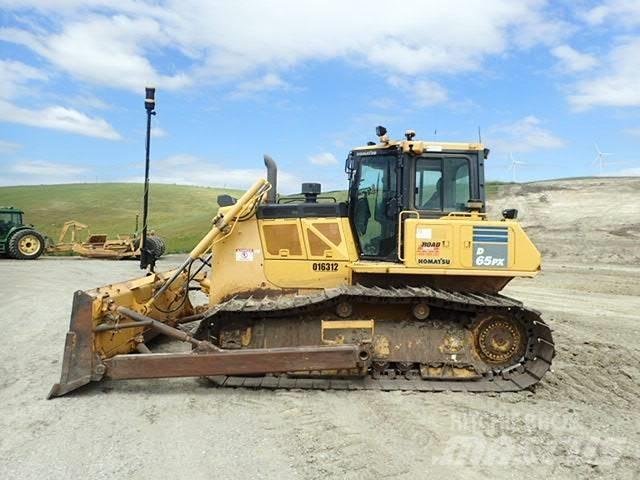 Komatsu D65PX-18 크롤러 도저