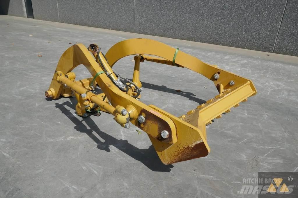 CAT 140M Scarifier 기타 부품  