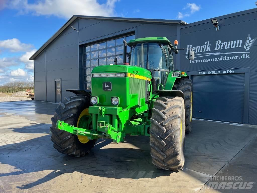 John Deere 4755 트랙터