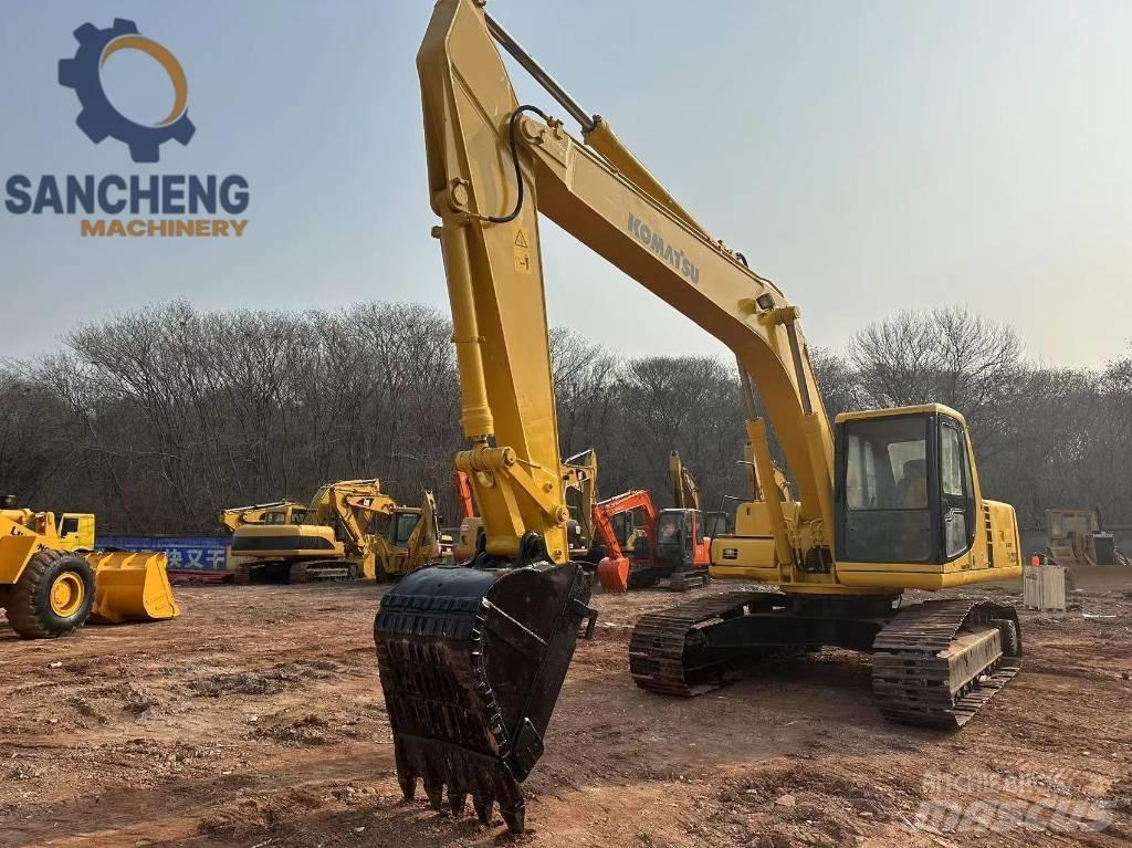 Komatsu PC 220 대형 굴삭기 29톤 이상