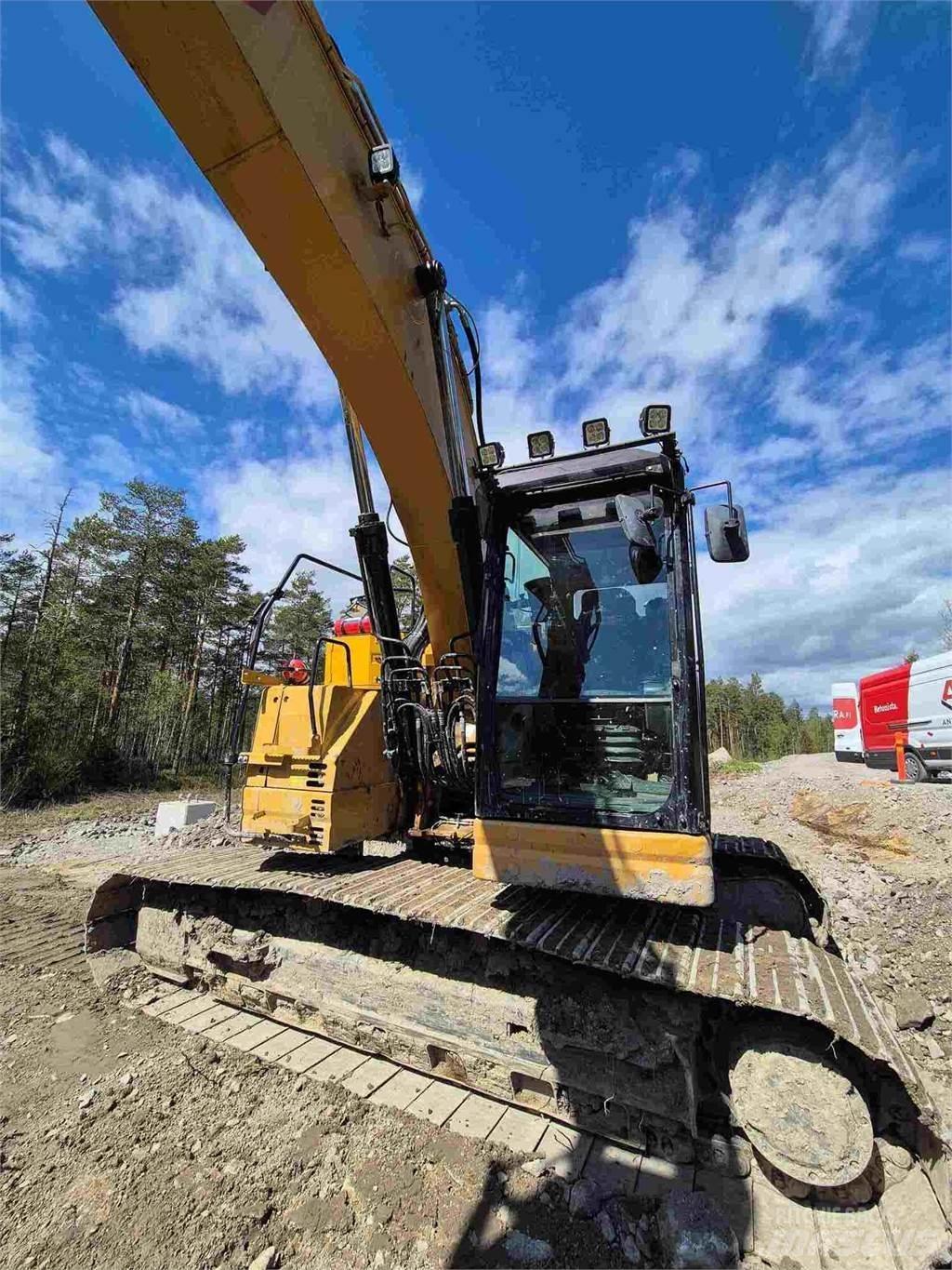 CAT 325FLCR 대형 굴삭기 29톤 이상