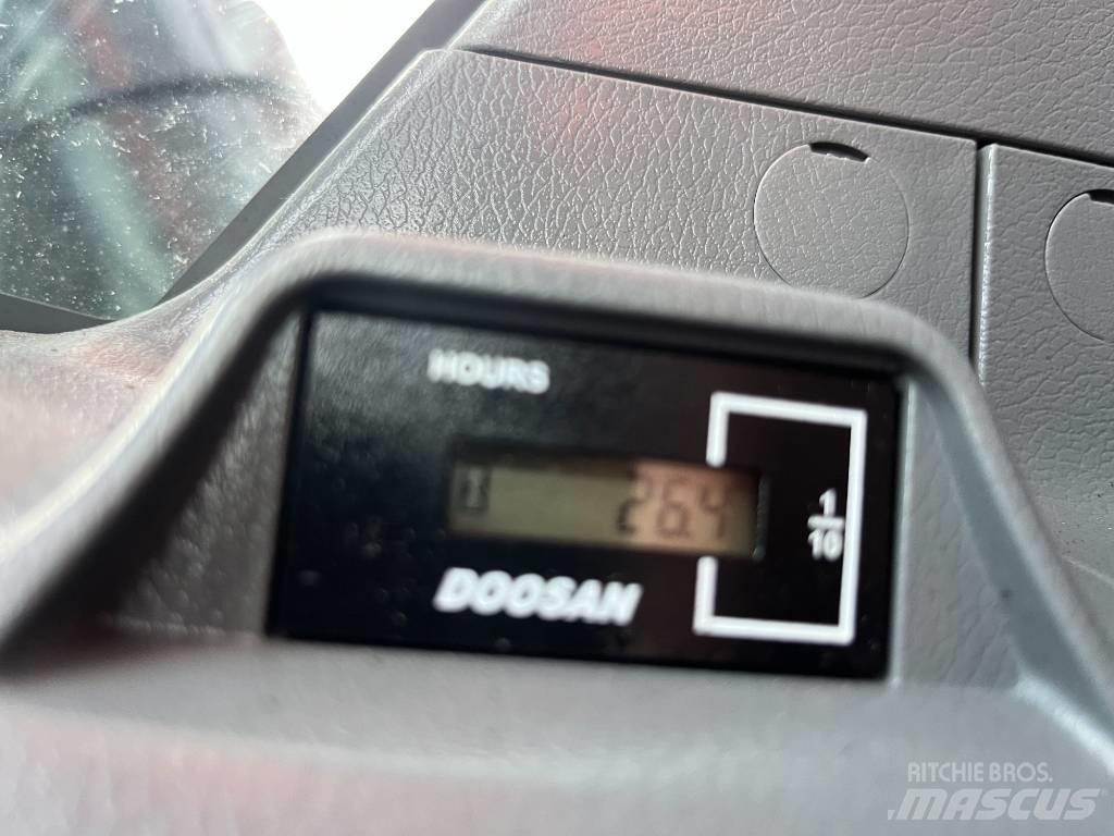 Develon DX 225 LC-7 대형 굴삭기 29톤 이상