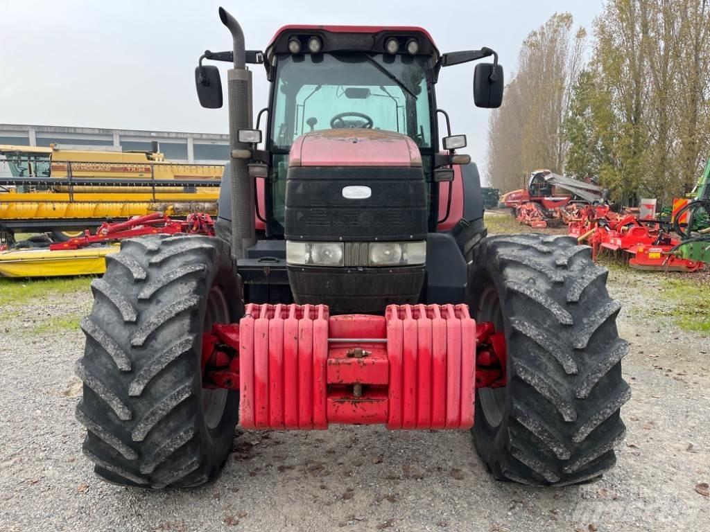 McCormick XTX 200 트랙터