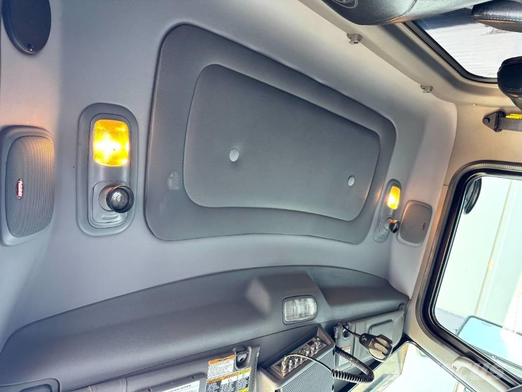 Peterbilt 389 덤프 트럭