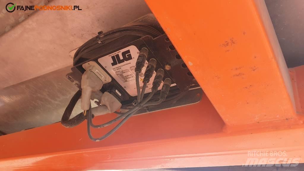 JLG 2646 ES 가위형 리프트